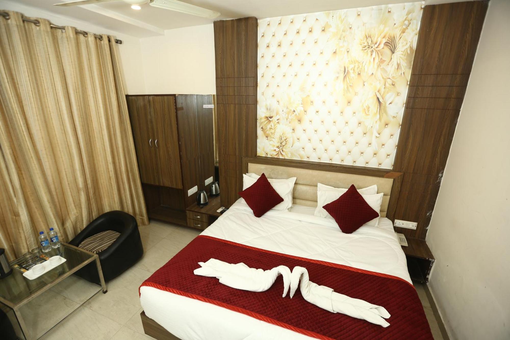 אגרה 24 Hotel & Resort מראה חיצוני תמונה